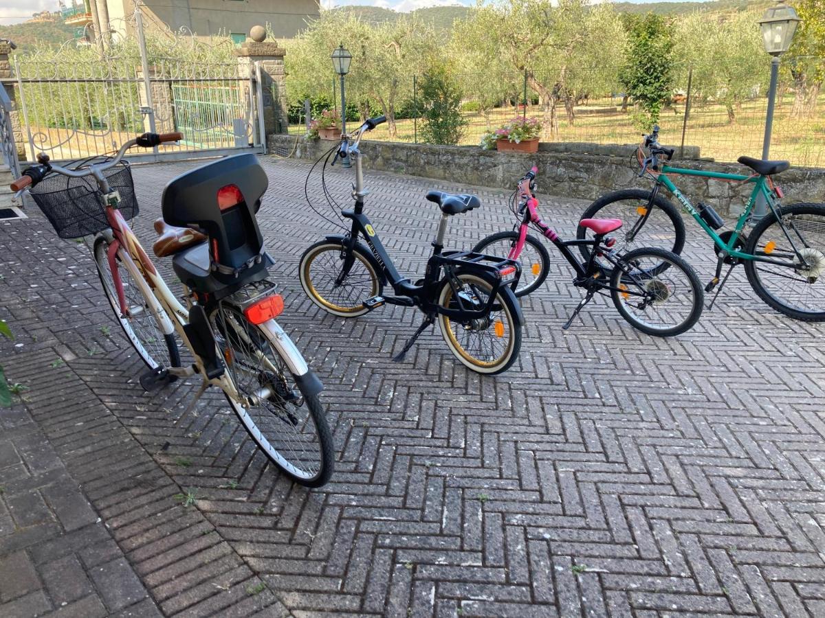 Hostal Le Coccole Del Trasimeno Tuoro sul Trasimeno Exterior foto
